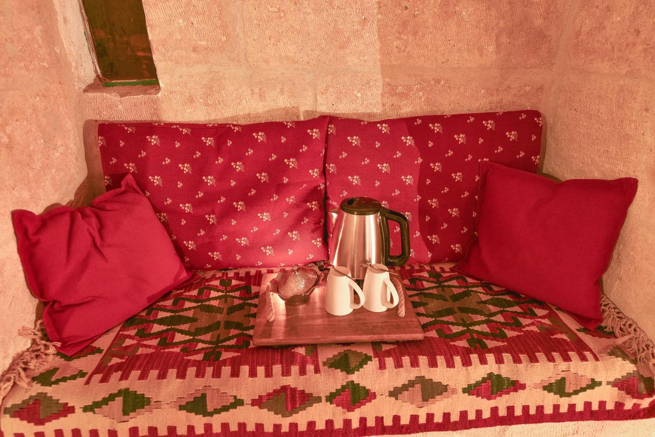 Mosaic Cave Hotel Гьореме Екстериор снимка